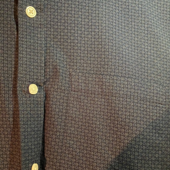 Patterned button up top - Picture 3 of 4